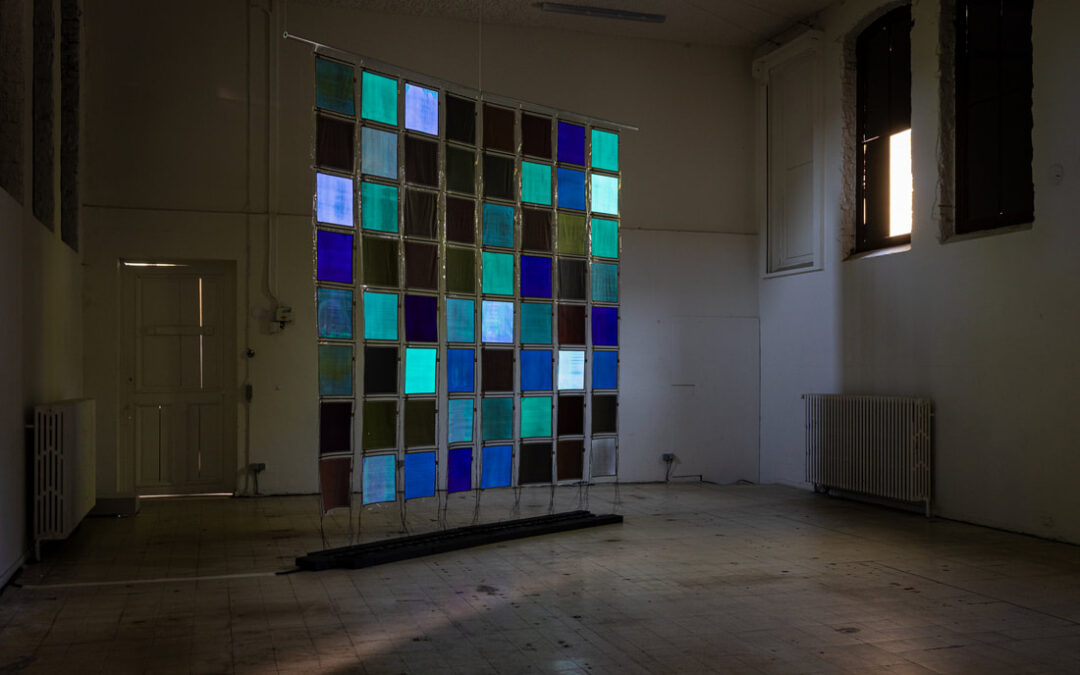 Interview with Aernoudt Jacobs about his installation, that record electromagnetic activity from the city to outer space