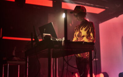 El Ángel Exterminador and Anastasiia Vorobiova discuss BRUXISMO, their collaborative performance at MUTEK 27